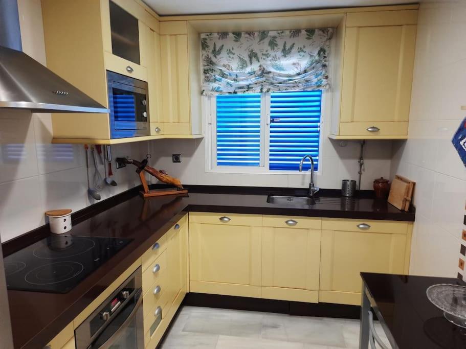 Amplio Apartamento En La Barrosa Novo Sancti Petri Esterno foto