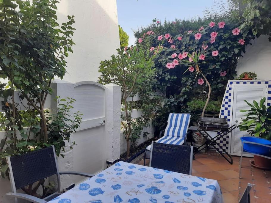 Amplio Apartamento En La Barrosa Novo Sancti Petri Esterno foto